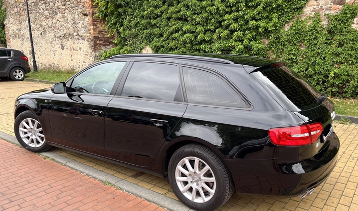 Audi A4 cena 57900 przebieg: 161500, rok produkcji 2015 z Żary małe 172